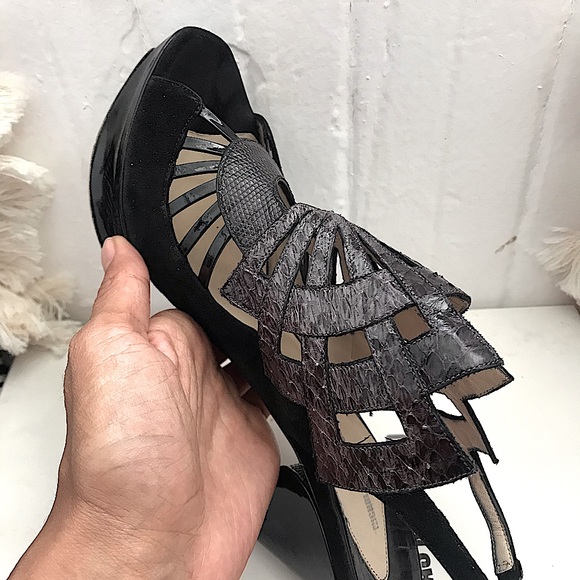 Nicholas Kirkwood black/ grey patent heel SZ 39 - Picture 6 of 7